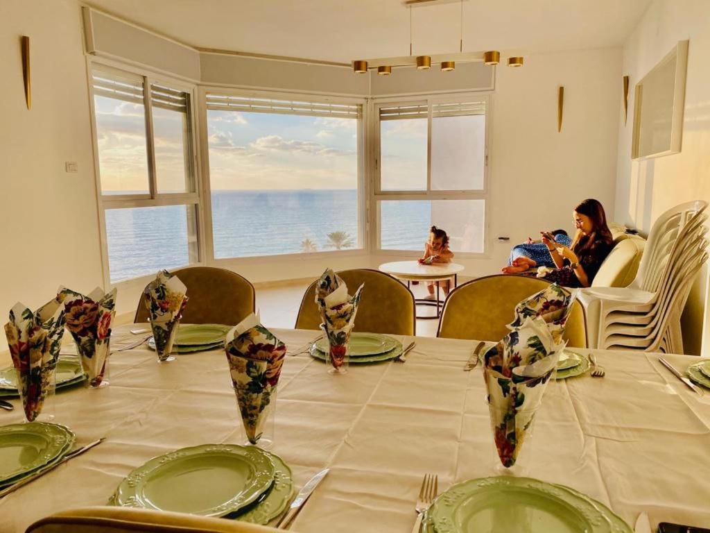 Nitsa Sea View Luxurious Apartment Netánja Kültér fotó