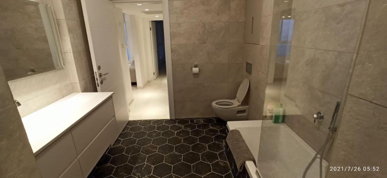 Nitsa Sea View Luxurious Apartment Netánja Kültér fotó