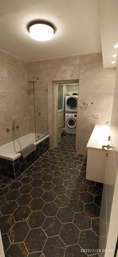 Nitsa Sea View Luxurious Apartment Netánja Kültér fotó